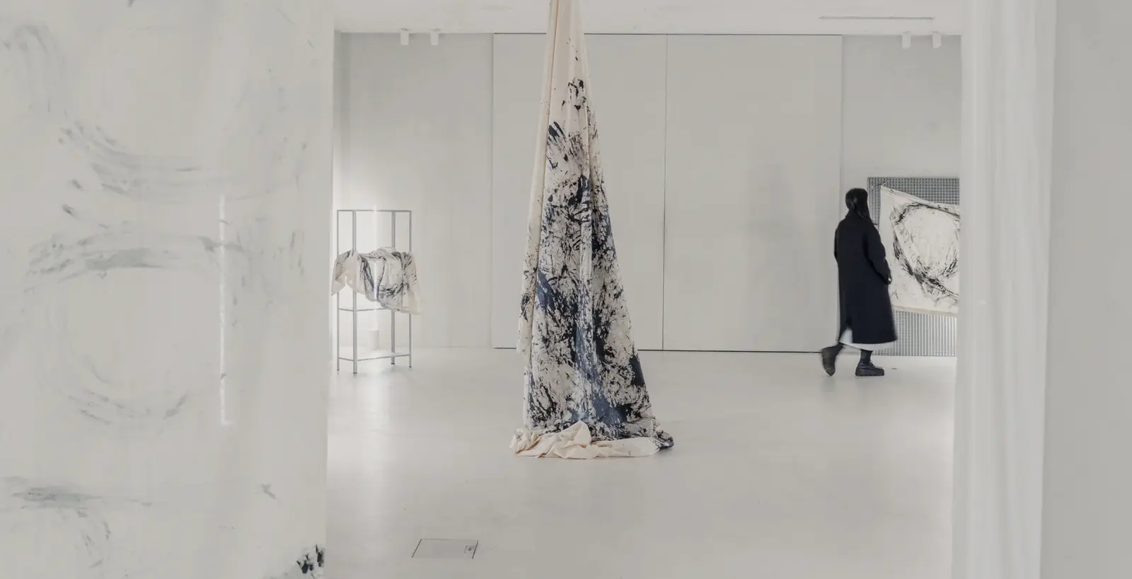 Interspace exhibition at Holographik Space