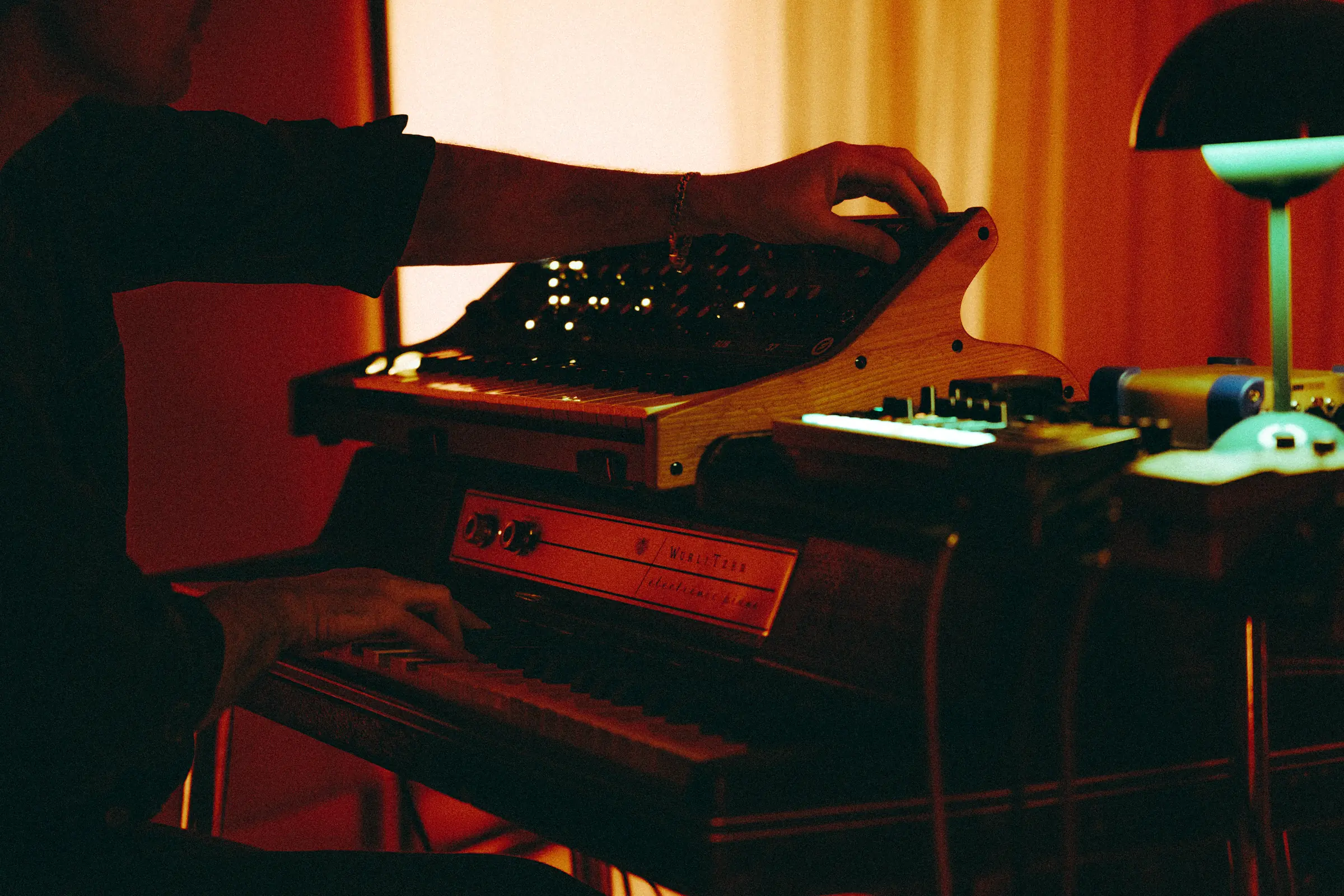 Hands on the keys during the set